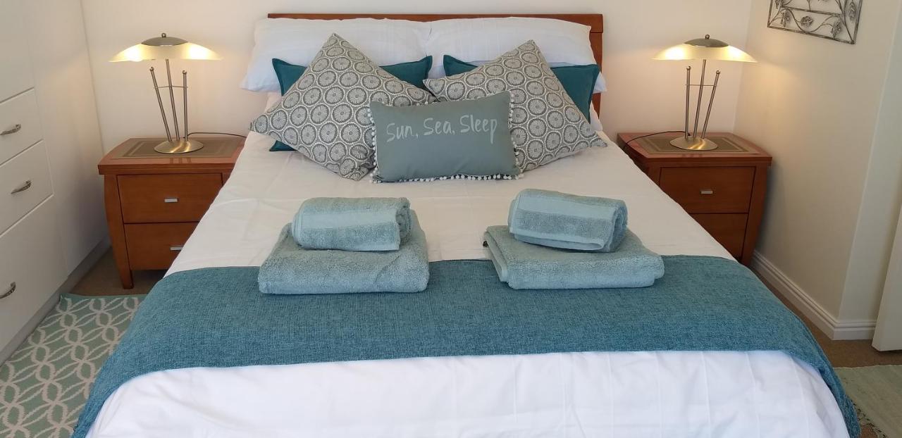 Wave Dancer Bed and Breakfast Gansbaai Esterno foto