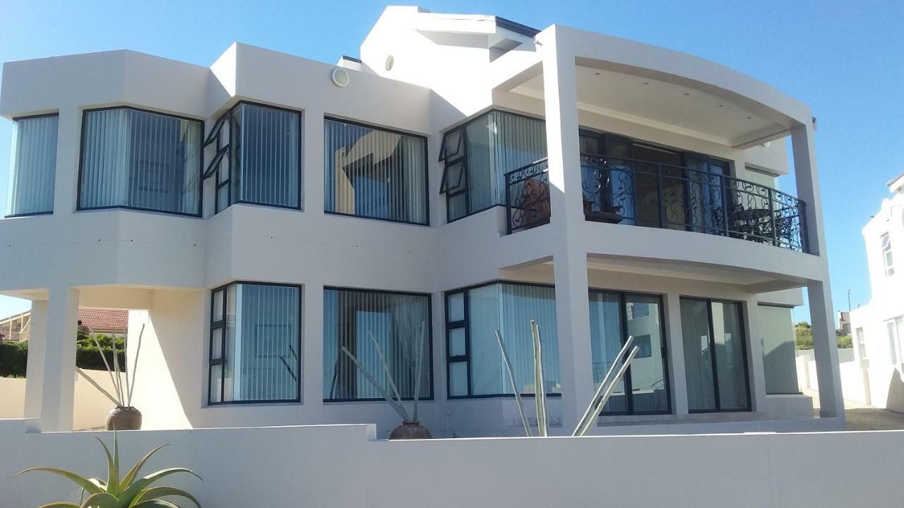 Wave Dancer Bed and Breakfast Gansbaai Esterno foto