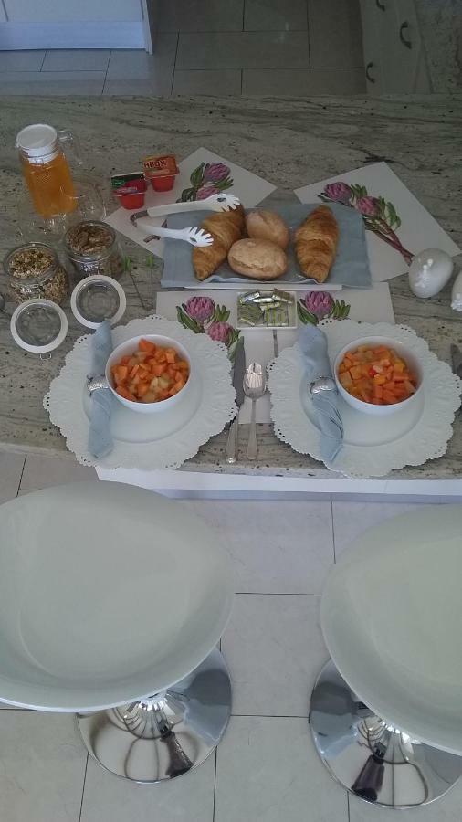 Wave Dancer Bed and Breakfast Gansbaai Esterno foto