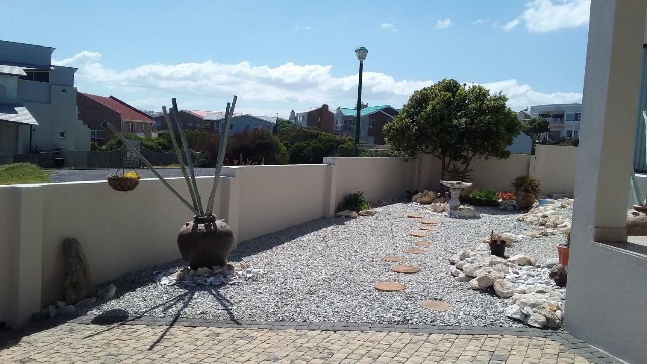 Wave Dancer Bed and Breakfast Gansbaai Esterno foto