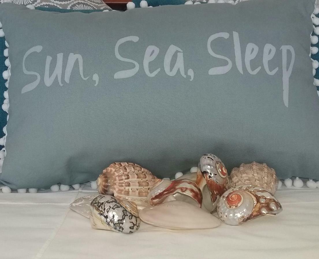 Wave Dancer Bed and Breakfast Gansbaai Esterno foto
